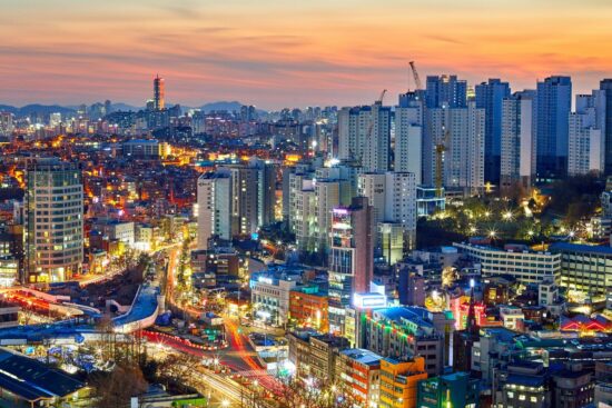 family vacation south korea, south korea travel tips, south korea family trip, south korea travel guide, planning south korea vacation, south korea family holiday, south korea sightseeing tips, south korea travel essentials, south korea tourist attractions, family travel south korea