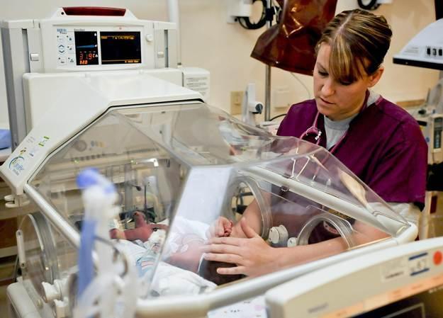 nursing careers, nurse parenting tips, working nurse mom, nurse work life balance, nursing jobs flexible hours, nurse parent support, nursing career advice, nurse family balance, nurse mom resources, nursing jobs parents